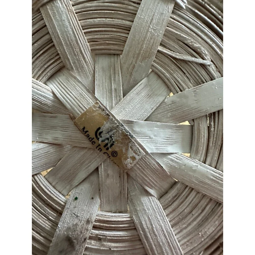 9” diameter circle wicker decorative basket